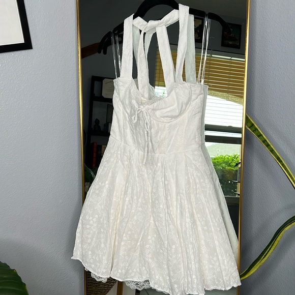 House of cb ‘Harriet’ White Cotton Halter Mini Dress NWT - Picture 5 of 7